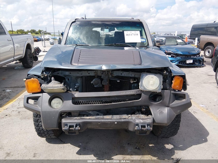 2006 HUMMER H3 SUV · Фото 13