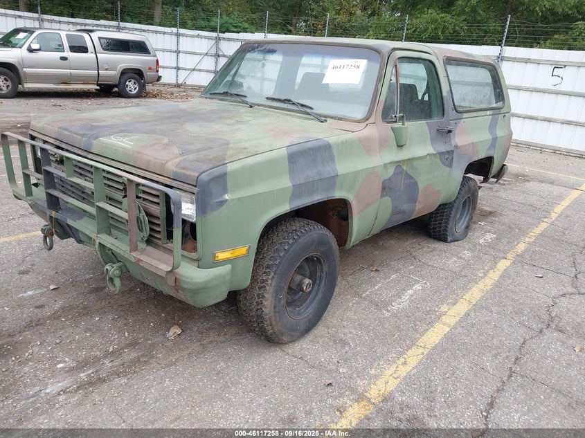 1985 CHEVROLET D10 auction photo 2