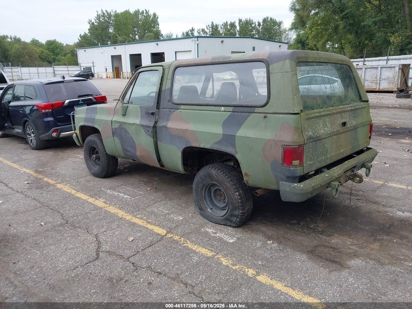 1985 CHEVROLET D10 auction photo 3
