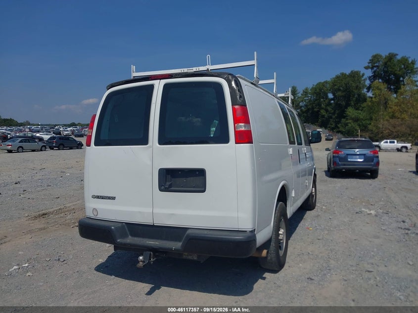 2018 CHEVROLET EXPRESS 2500 auction photo 4