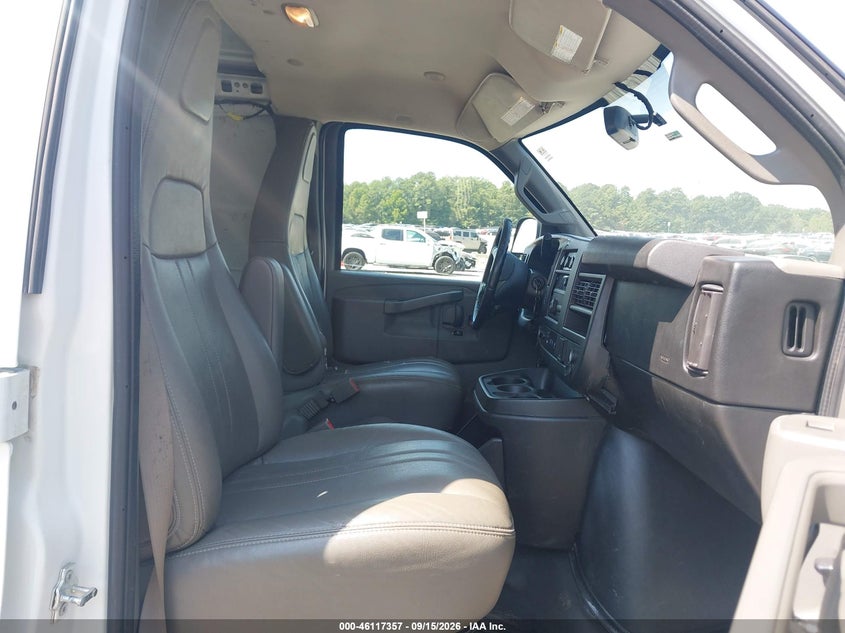 2018 CHEVROLET EXPRESS 2500 auction photo 5