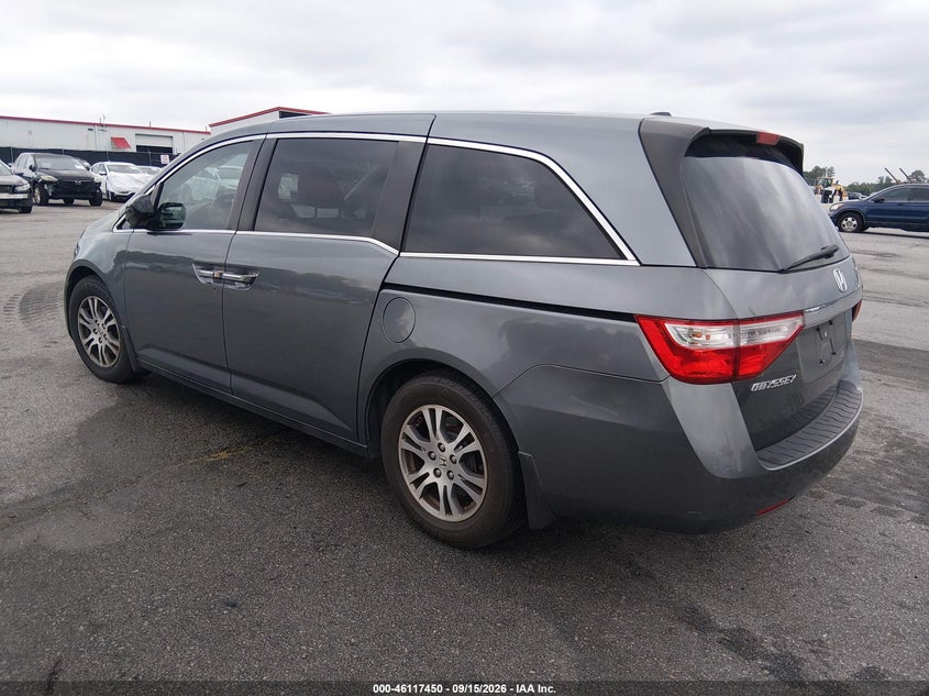 2011 HONDA ODYSSEY auction photo 3
