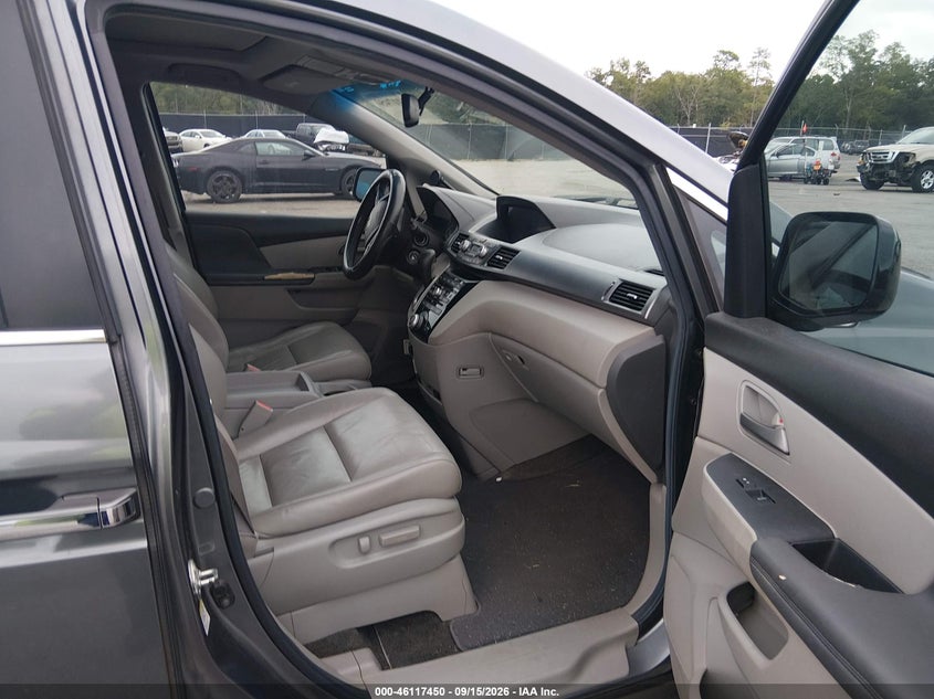 2011 HONDA ODYSSEY auction photo 5