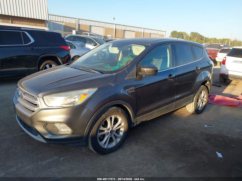 2017 FORD ESCAPE auction photo 2