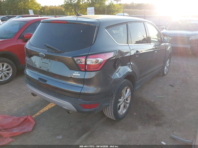 2017 FORD ESCAPE auction photo 4