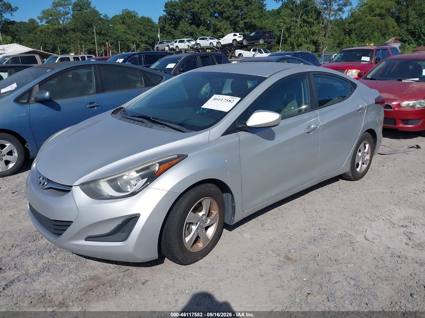 2015 HYUNDAI ELANTRA auction photo 2