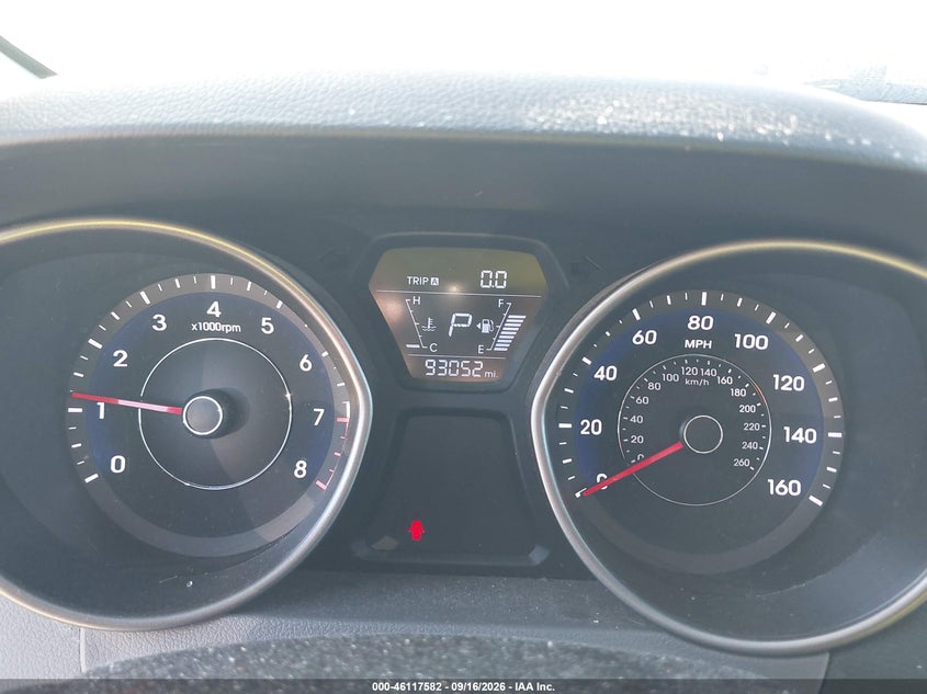 2015 HYUNDAI ELANTRA auction photo 7