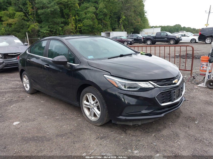 2017 CHEVROLET CRUZE auction photo 1