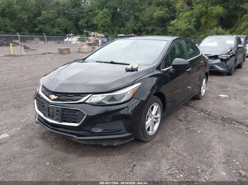 2017 CHEVROLET CRUZE auction photo 2