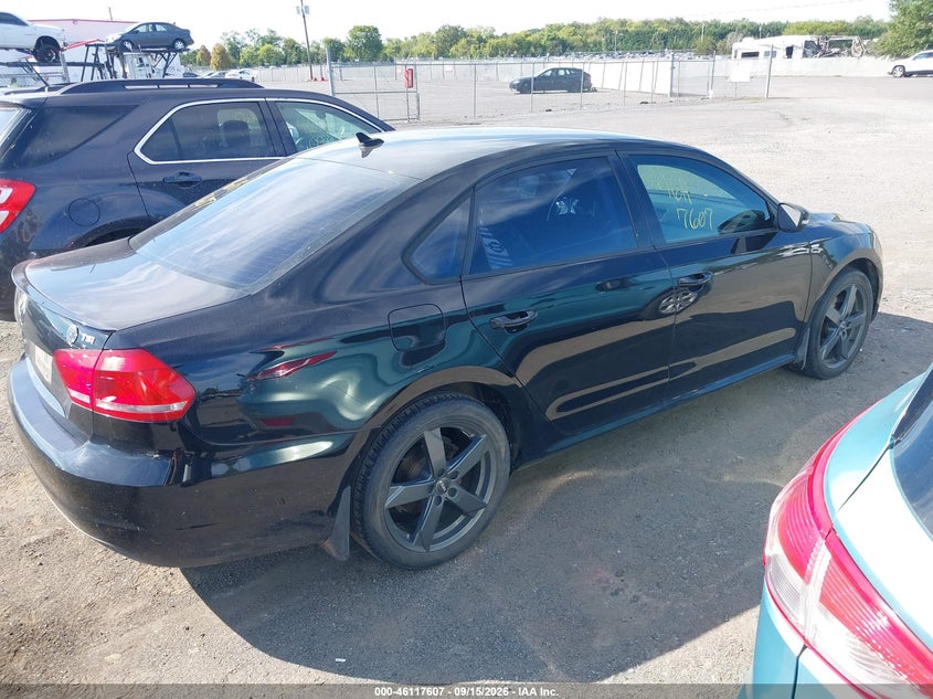 2015 VOLKSWAGEN PASSAT auction photo 4