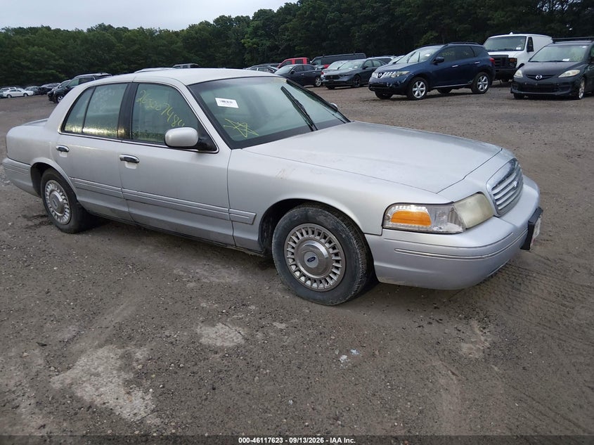 2001 FORD CROWN VICTORIA auction photo 1