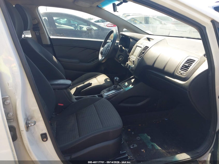 2018 KIA FORTE auction photo 5