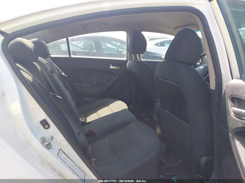 2018 KIA FORTE auction photo 8