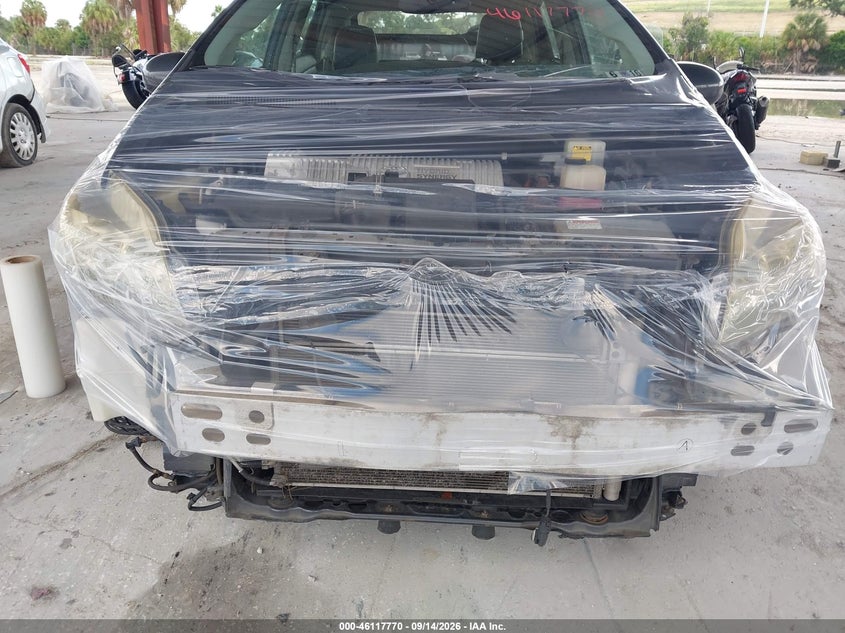 2011 TOYOTA PRIUS auction photo 6