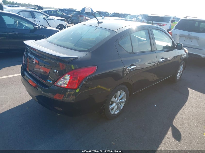 2013 NISSAN VERSA auction photo 4