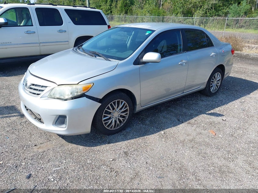 2013 TOYOTA COROLLA auction photo 2