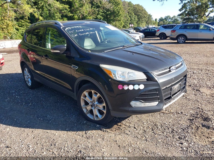 2015 FORD ESCAPE auction photo 1