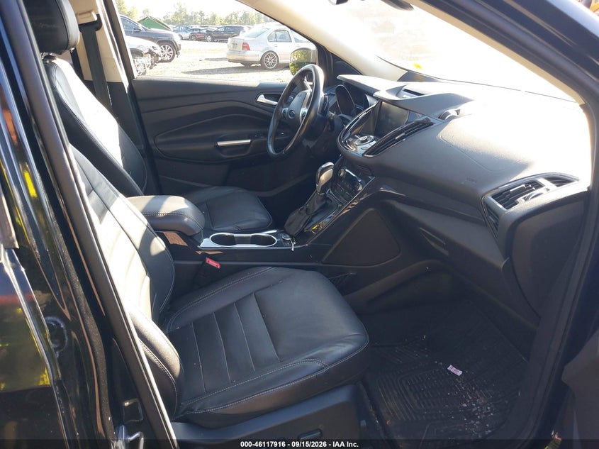 2015 FORD ESCAPE auction photo 5