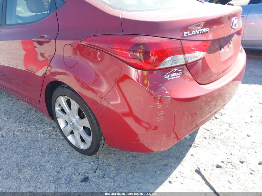 2013 HYUNDAI ELANTRA auction photo 6
