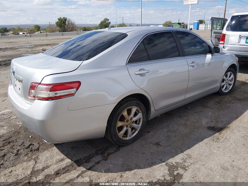 Vin: jtnbk3ek6b3050672, lot: 46617810, toyota camry le v6 20114