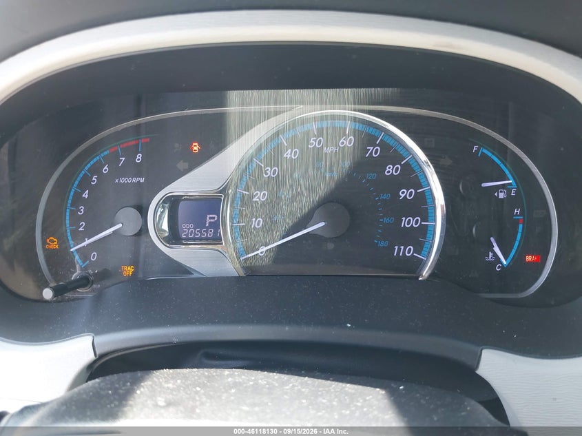 2014 TOYOTA SIENNA auction photo 7