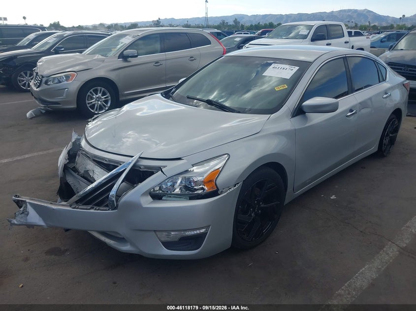 2015 Nissan Altima, Front End, IAAI, VIN 1N4AL3AP0FN378846 — photo 2