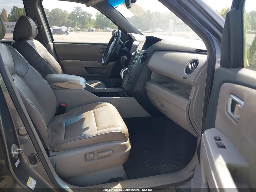 2010 HONDA PILOT auction photo 5