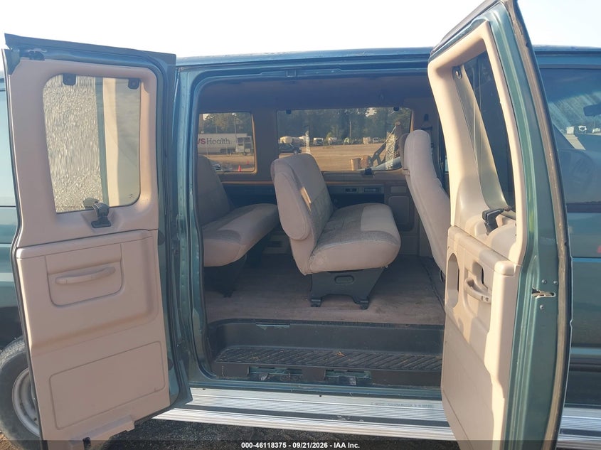 1997 FORD CLUB WAGON auction photo 8