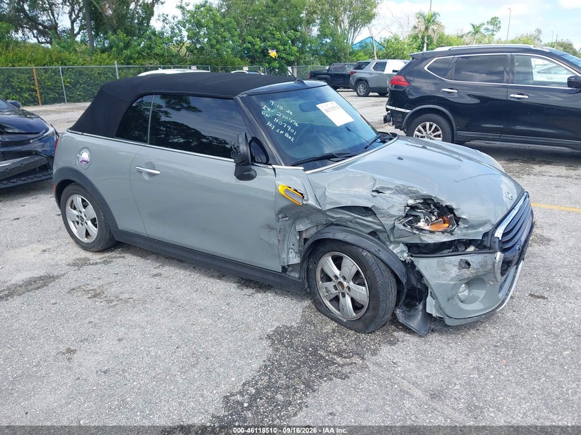 2019 MINI CONVERTIBLE COOPER
