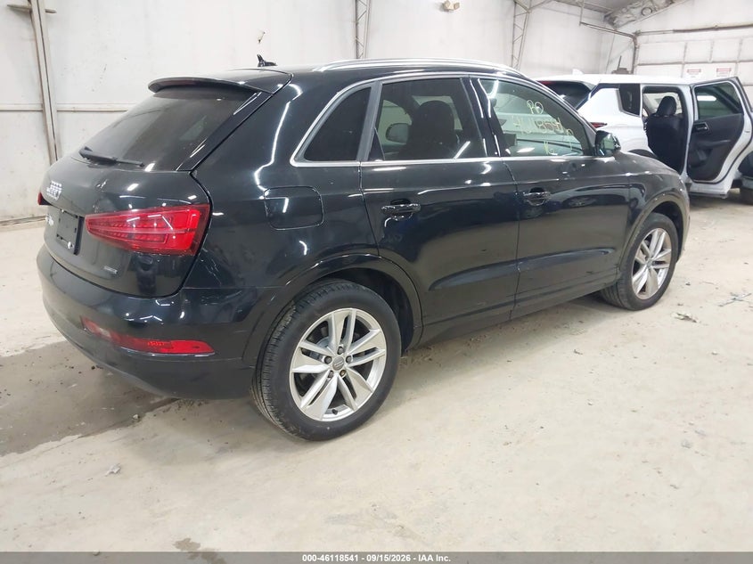 AUDI Q3 - zdjęcie 4
