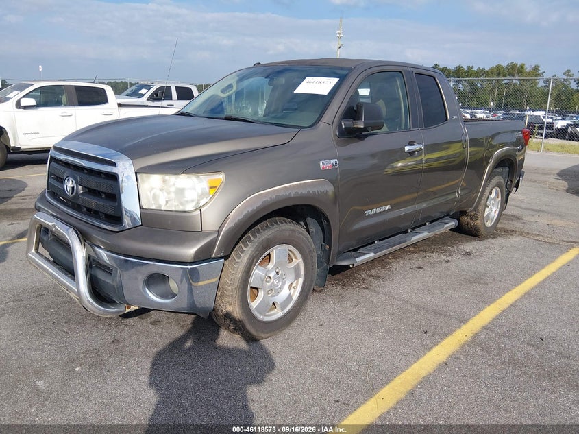 2011 TOYOTA TUNDRA auction photo 2
