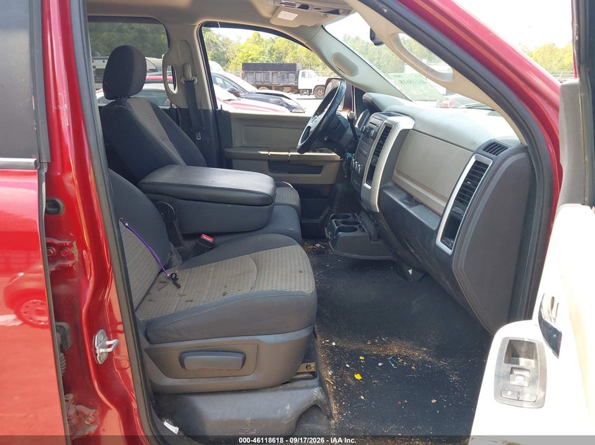 2010 DODGE RAM 1500 auction photo 5