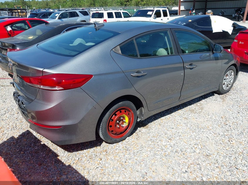 2017 HYUNDAI ELANTRA auction photo 4