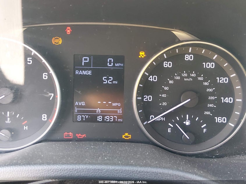 2017 HYUNDAI ELANTRA auction photo 7