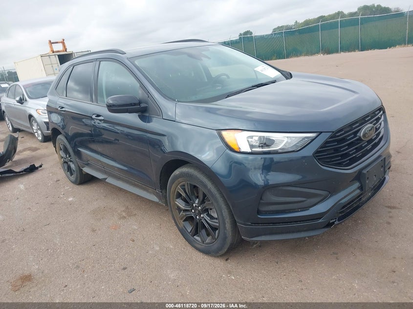 2022 Ford Edge SE