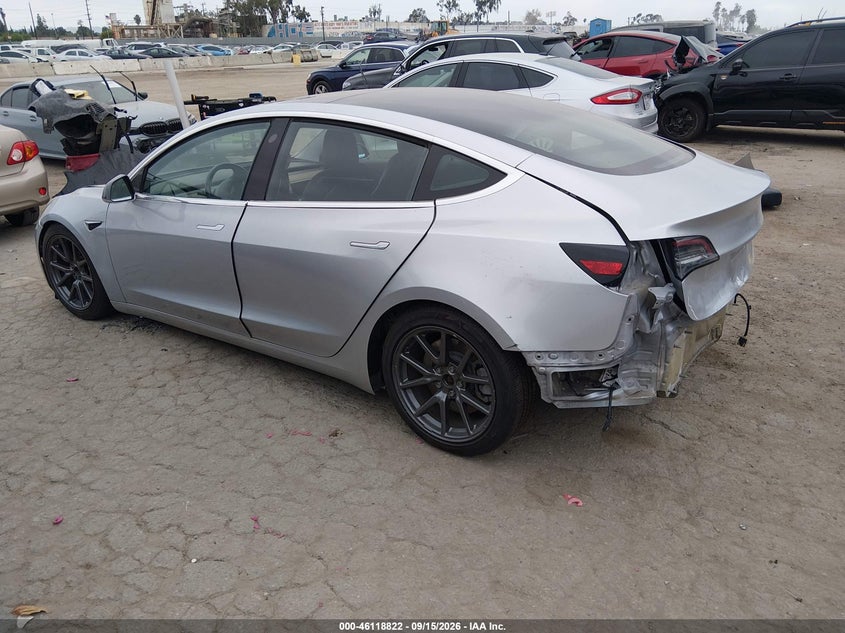 Vin: 5yj3e1eb2jf093332, lot: 46618542, tesla model 3 long range/performance 20183