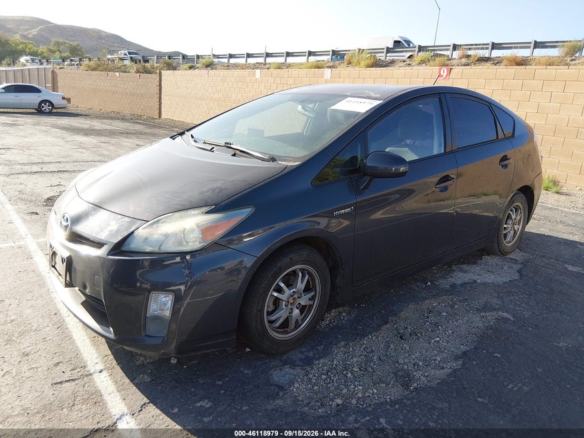 2011 Toyota Prius, Normal Wear & Tear, IAAI, VIN JTDKN3DU1B0324392 — photo 2