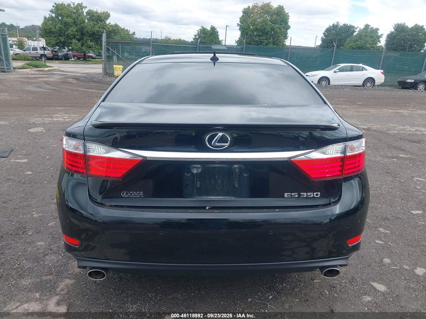 2013 LEXUS ES 350 · Фото 15