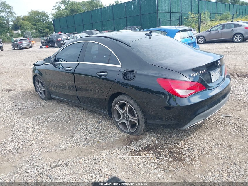 MERCEDES-BENZ CLA 250 - zdjęcie 3