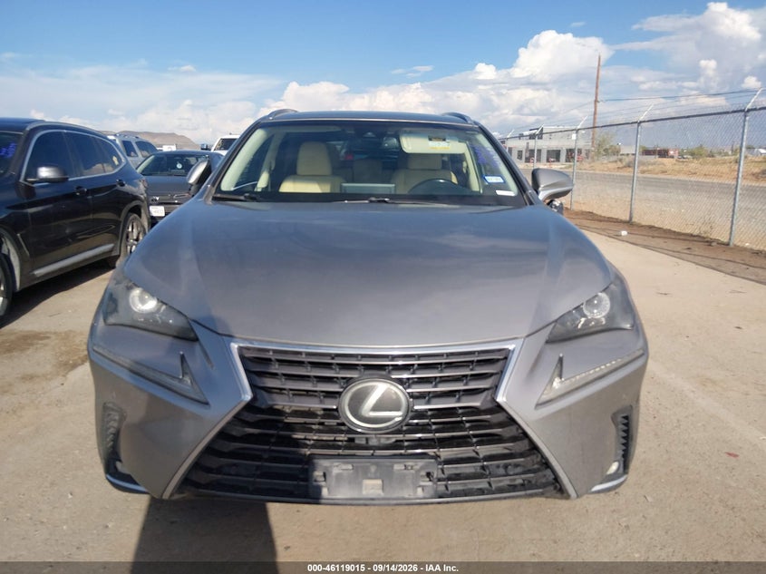 LEXUS NX 300 - zdjęcie 12