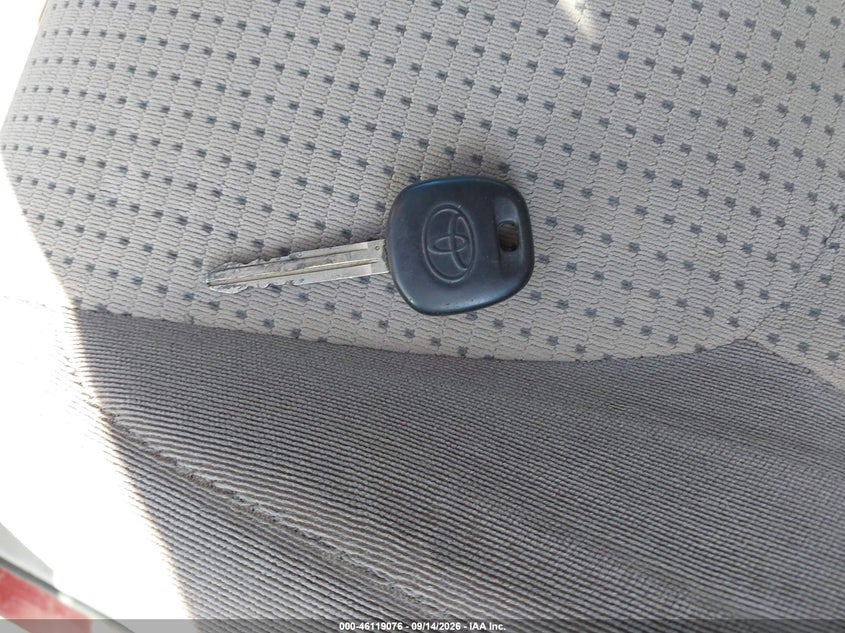 TOYOTA SIENNA 2009 VIN 5TDZK23C29S281764