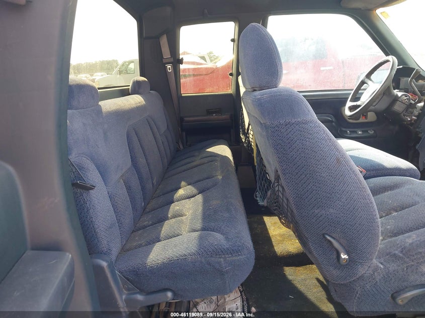 CHEVROLET C1500 1998 VIN 2GCEC19R5W1166015