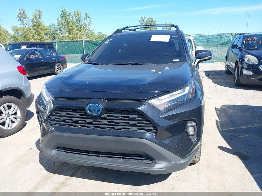 TOYOTA RAV4 HYBRID - zdjęcie 13