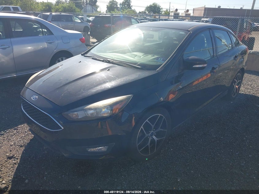 Vin: 1fadp3h27hl321764, lot: 46618844, ford focus sel 20172