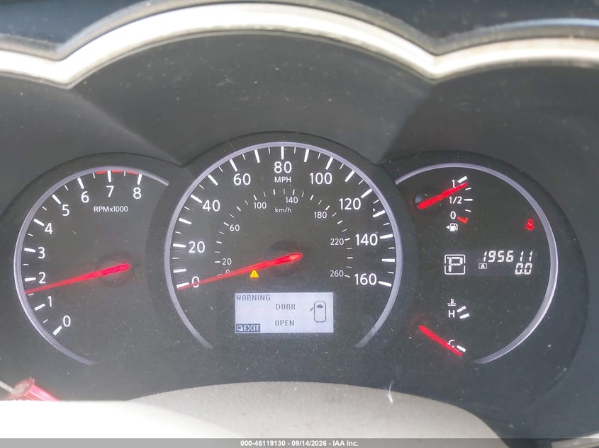 2012 NISSAN QUEST auction photo 7