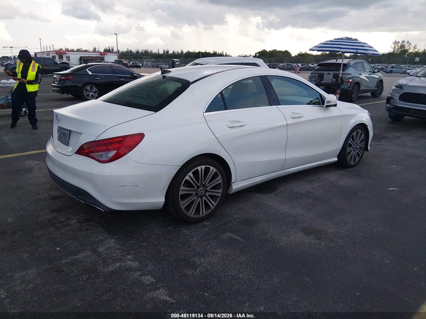 Vin: wddsj4eb1jn660808, lot: 46618854, mercedes-benz cla 250 20184