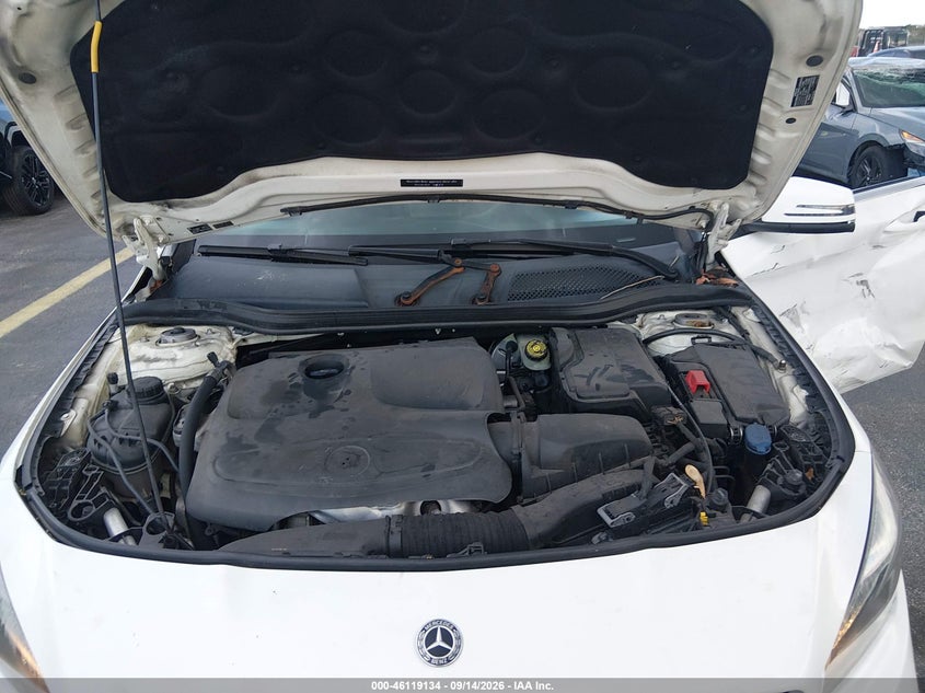 MERCEDES-BENZ CLA 250 - zdjęcie 10