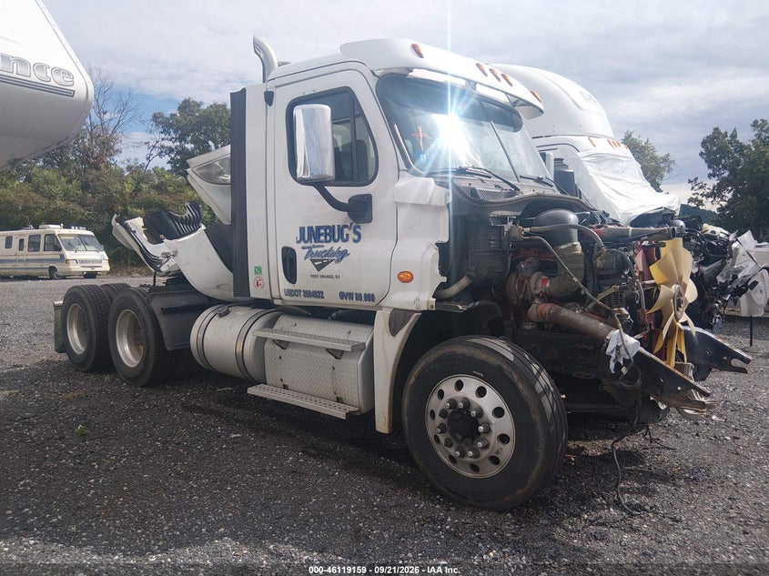 2016 FREIGHTLINER CASCADIA 125