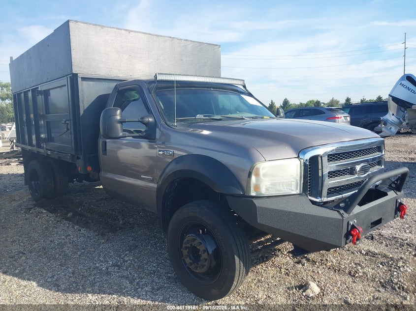 2005 FORD F-550 XL/XLT