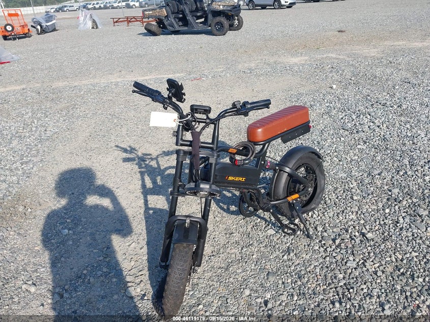 2026 ELECTRIC E BIKE XP TRIKE auction photo 2